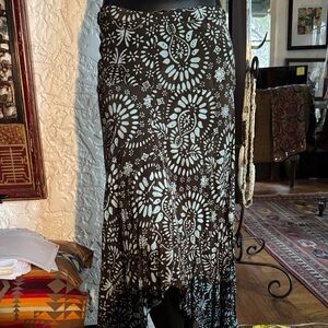 Chic Asymmetrical Brown and White Skirt